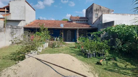 imagem 1 - Venda a vista, Estuda proposta e Também aceita permuta em casa do lado praia no Aruan, Britânia e Palmeiras como parte do negocio. imagem 1 - Venda a vista, Estuda proposta e Também aceita permuta em casa do lado praia no Aruan, Britânia e Palmeiras como parte do negocio.