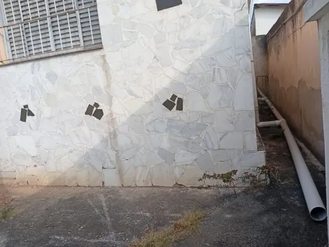 imagem 3 - Casa para demolição ou reforma com 5 quartos no Jardim Paulista - 380m² imagem 3 - Casa para demolição ou reforma com 5 quartos no Jardim Paulista - 380m²